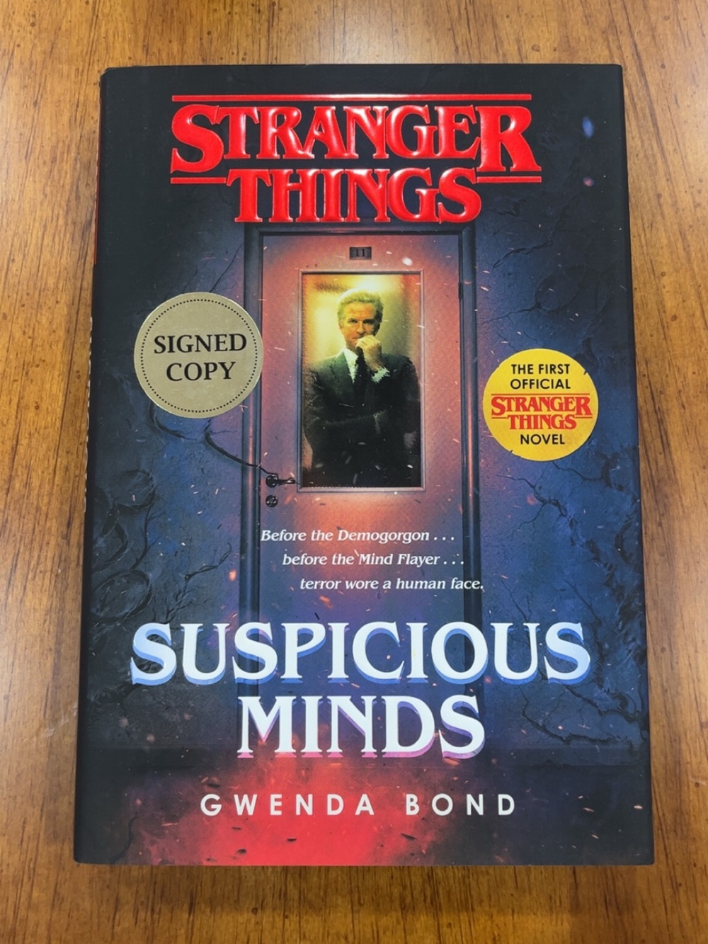 Stranger Things Suspicious Minds SIGNED Gwenda Bond Hardcover Official Novel